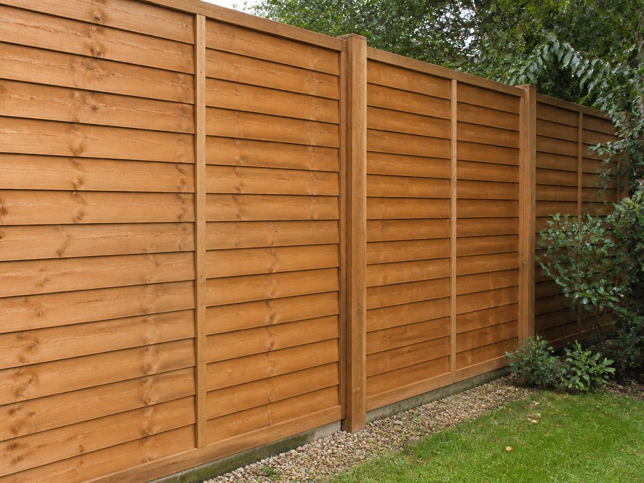 Fence Cleaning