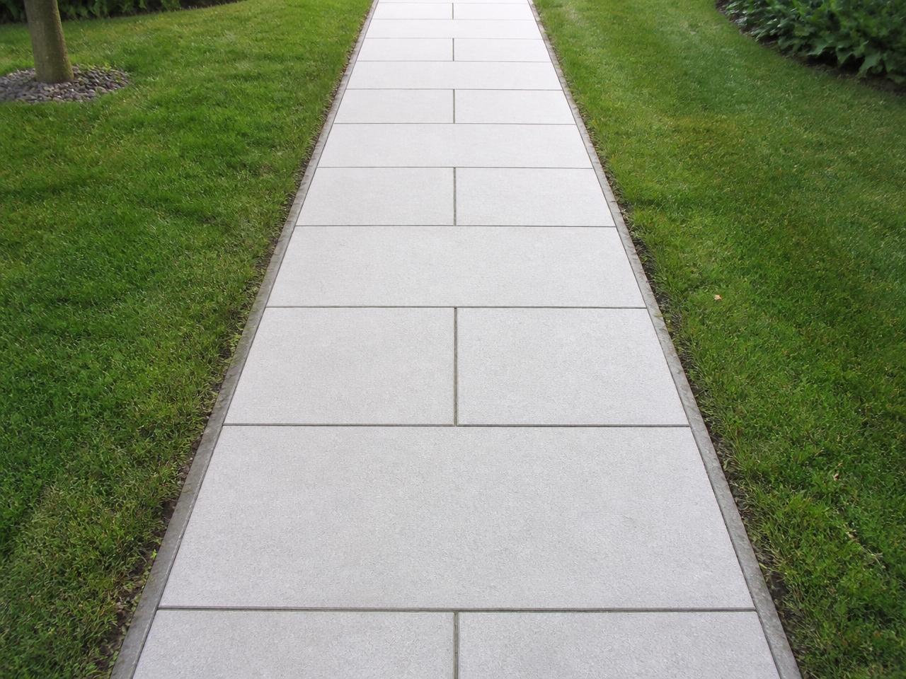 Path & Paving Cleaning